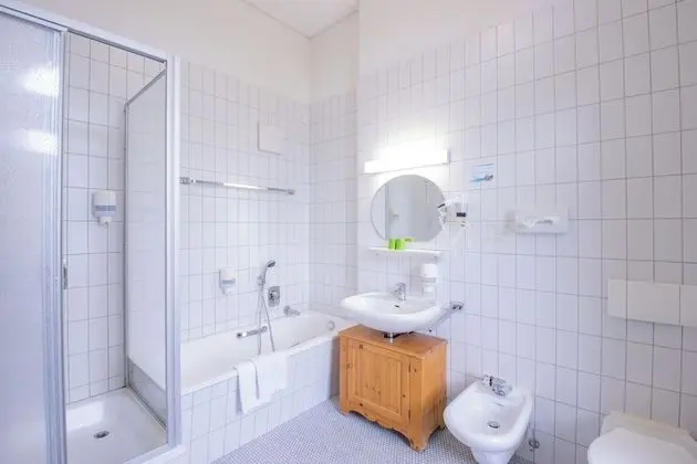 Comfort Tek Büyük Yataklı Oda (in the castle)