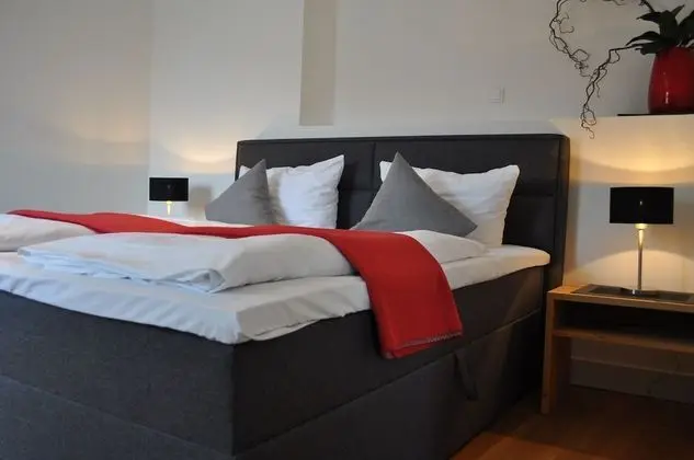 Comfort Tek Büyük Yataklı Oda