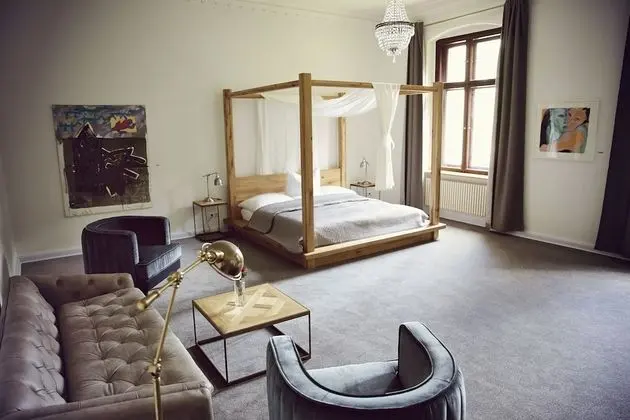 Deluxe Tek Büyük Yataklı Oda