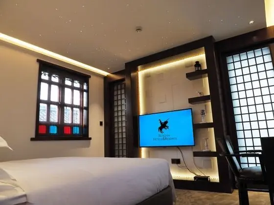 Deluxe Tek Büyük Yataklı Oda