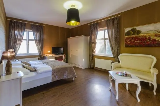 Deluxe Tek Büyük Yataklı Oda