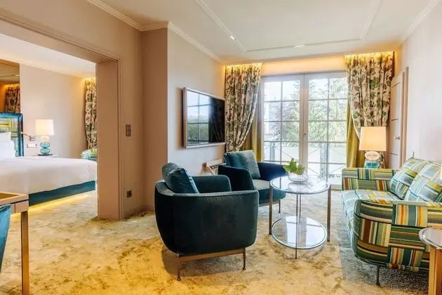 Süit, Göl Manzaralı