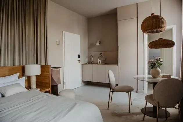 Design Tek Büyük Yataklı Oda