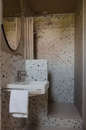 Design Tek Büyük Yataklı Oda