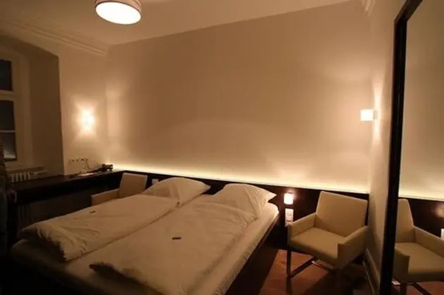 Comfort Büyük Yataklı Tek Kişilik Oda