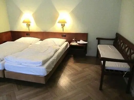 Comfort Büyük Yataklı Tek Kişilik Oda