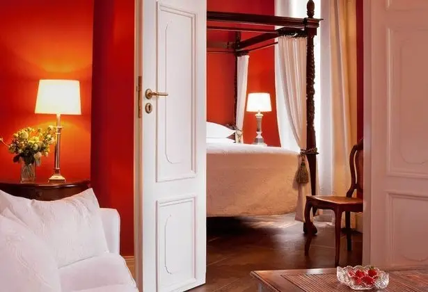 Süit, 1 En Büyük (King) Boy Yatak