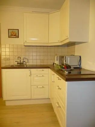 Standard Apart Daire, Engellilere Uygun, Özel Banyo (mit Balkon)