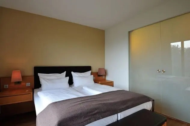 Classic Tek Büyük Yataklı Oda