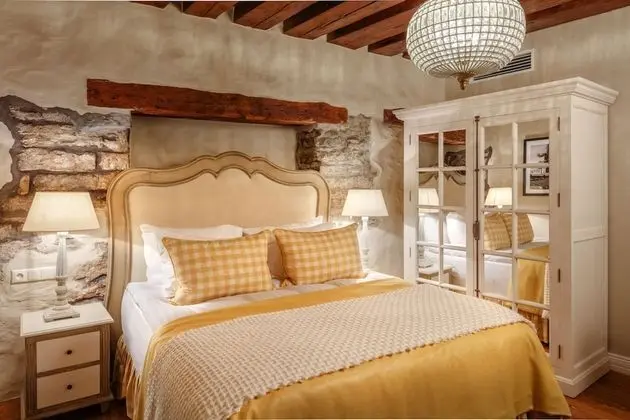 Superior Oda (Garden)