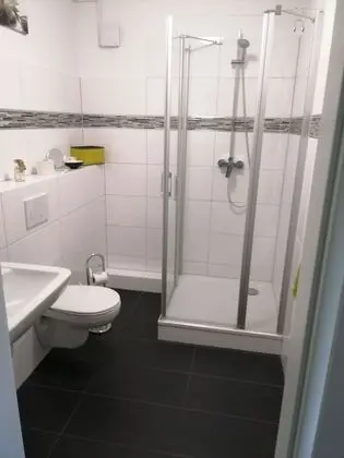 Tek Büyük Yataklı Oda, Sigara İçilmez, Bahçe Manzaralı