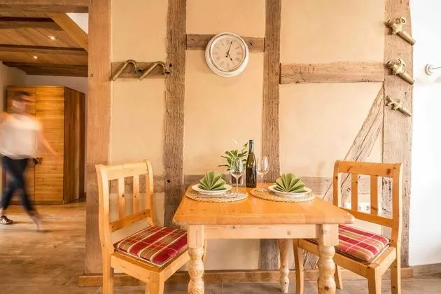 Basic Tek Büyük Yataklı Oda