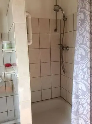 Grand Tek Büyük Yataklı Oda
