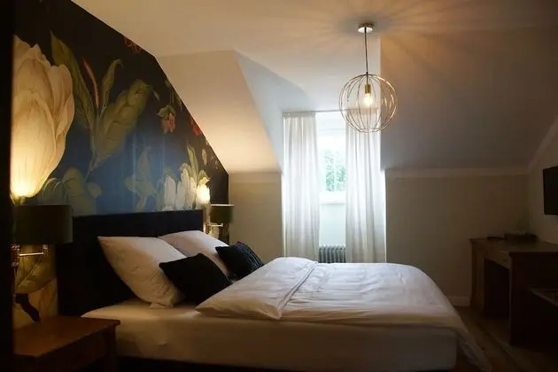 Basic Tek Büyük Yataklı Oda