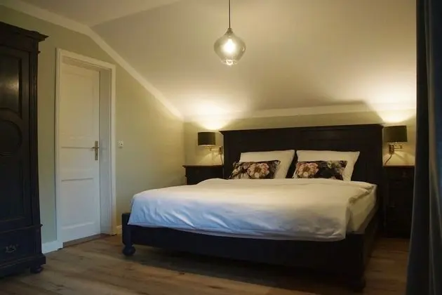 Basic Tek Büyük Yataklı Oda