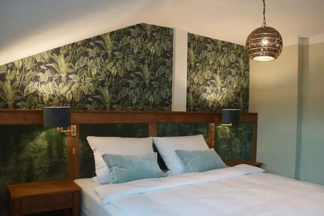 Basic Tek Büyük Yataklı Oda