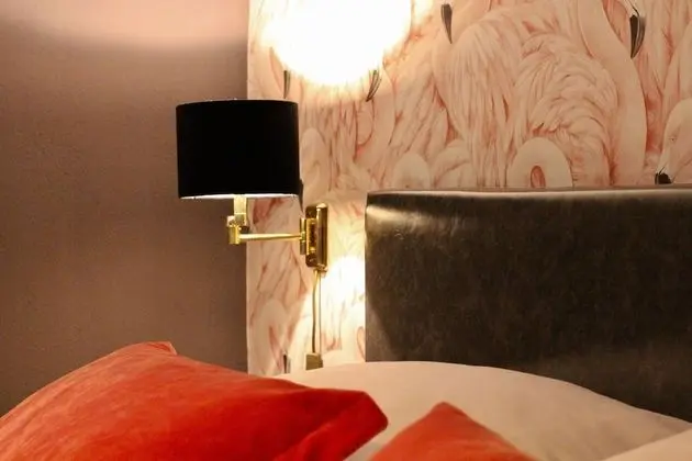 Basic Tek Büyük Yataklı Oda