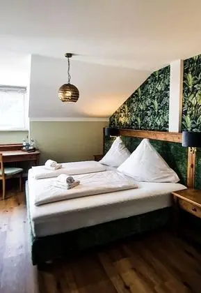 Basic Tek Büyük Yataklı Oda