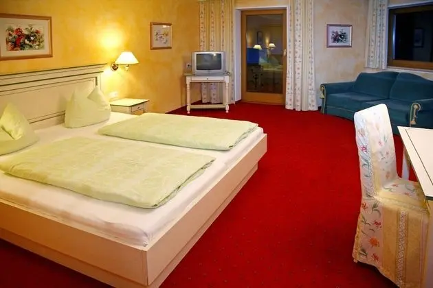 Deluxe Dört Kişilik Oda