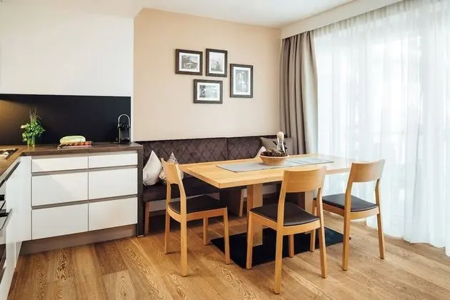 Exclusive Apart Daire (Schneerose)