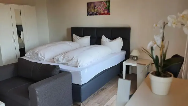 Comfort Tek Büyük Yataklı Oda