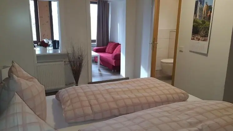 Comfort Tek Büyük Yataklı Oda