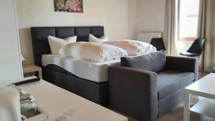 Comfort Tek Büyük Yataklı Oda