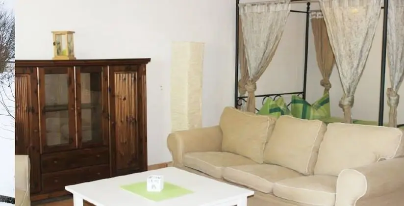 Apart Daire, Zemin Kat (kleine Ferienwohnung)