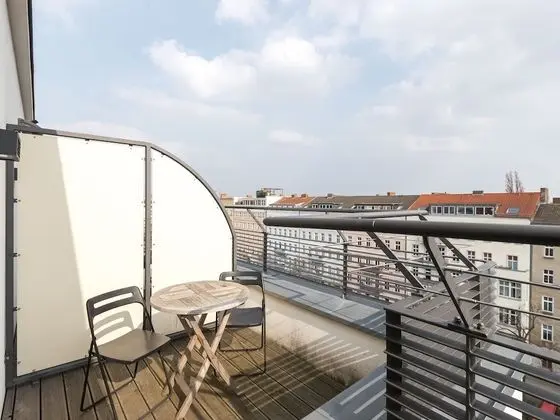 Suite M + rooftop terrace + city view