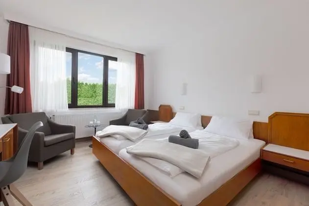 Tek Büyük Yataklı Oda