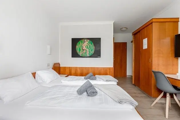 Tek Büyük Yataklı Oda