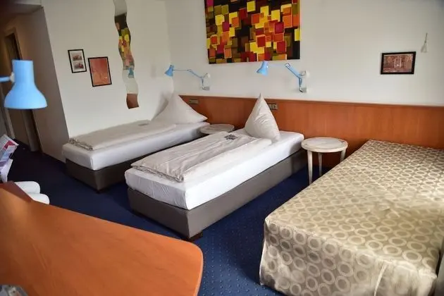 Comfort Dört Kişilik Oda
