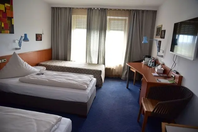 Comfort Dört Kişilik Oda