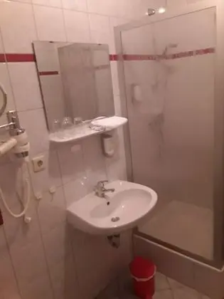 Standard İki Ayrı Yataklı Oda, Banyolu/Duşlu