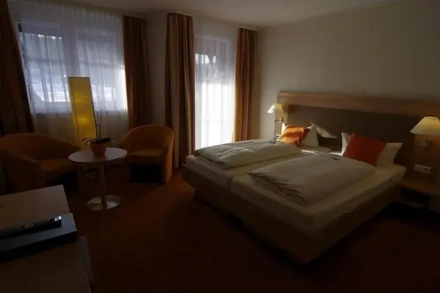 Tek Büyük Yataklı Oda, Balkon (or terrace)