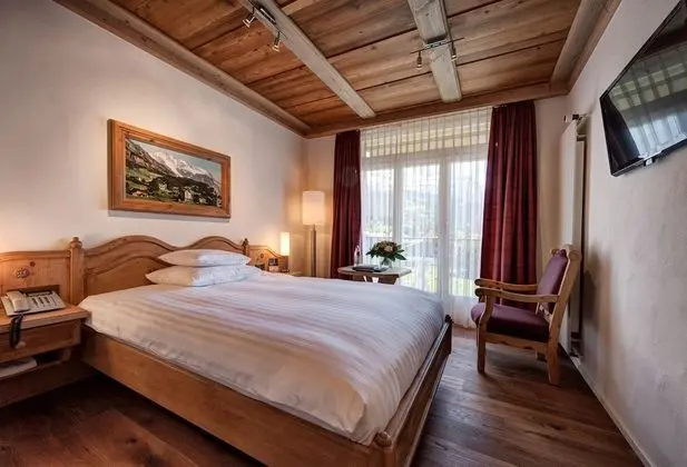 Deluxe Tek Kişilik Oda, Balkon, Dağ Manzaralı (Small Queen)