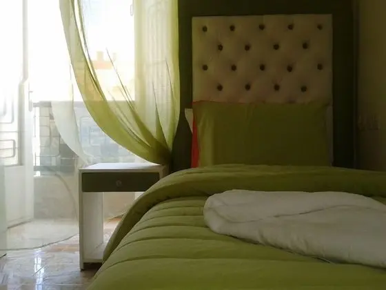 Tek Büyük veya İki Ayrı Yataklı Oda, Özel Banyo