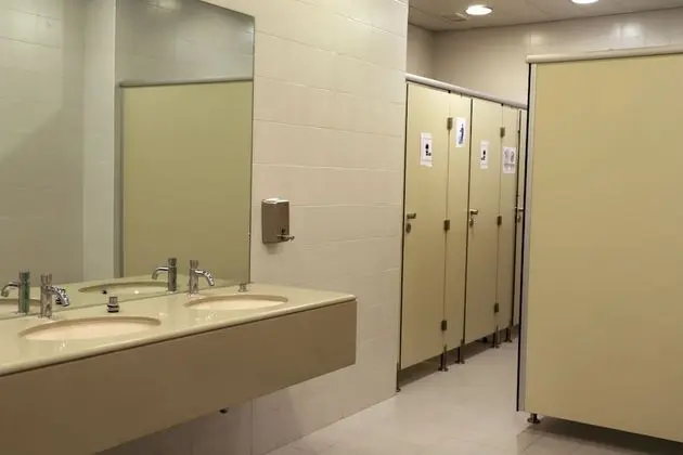 Basic Ortak Ranzalı Oda, Sadece erkekler için (16 Beds)