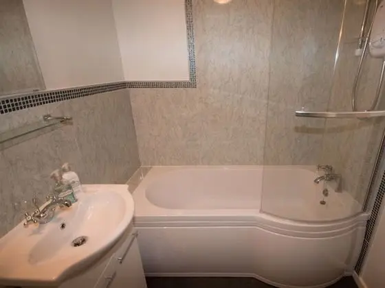 Tek Büyük veya İki Ayrı Yataklı Oda, Özel Banyo