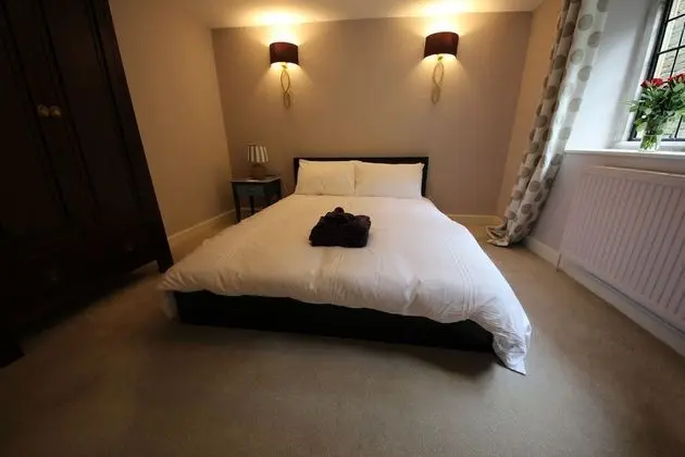 Ev, 5 Yatak Odası (3 unit complex)