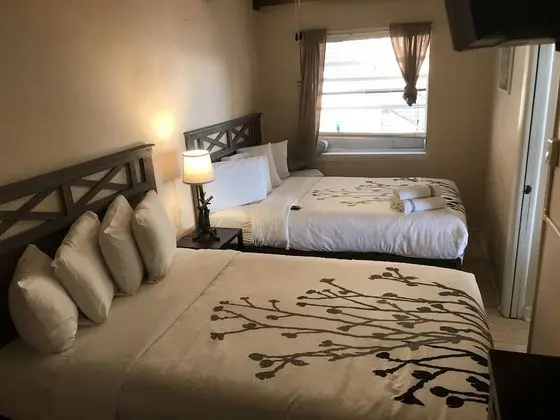 Oda, Birden Çok Yatak, Mutfak, Avlu Manzaralı (1st Floor)