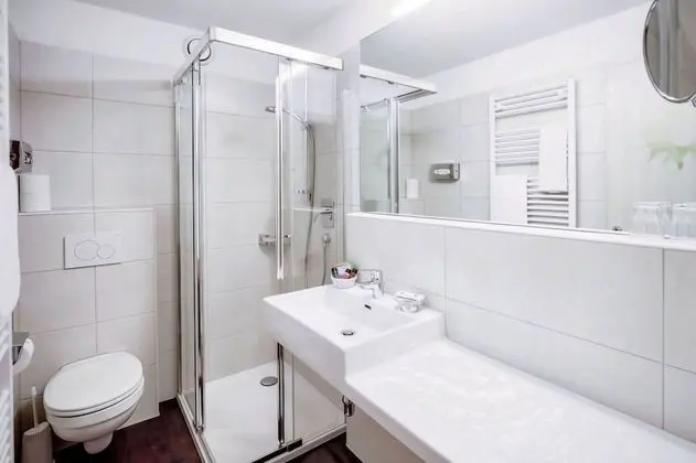 Economy Tek Büyük veya İki Ayrı Yataklı Oda