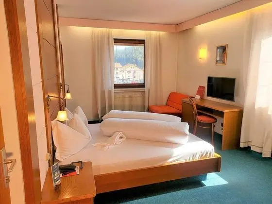 Tek Büyük Yataklı Oda, Ek Bina (Haus Erika)