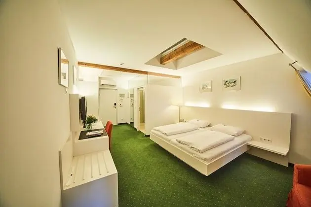 Comfort Tek Büyük Yataklı Oda (Schuettkasten Gross)