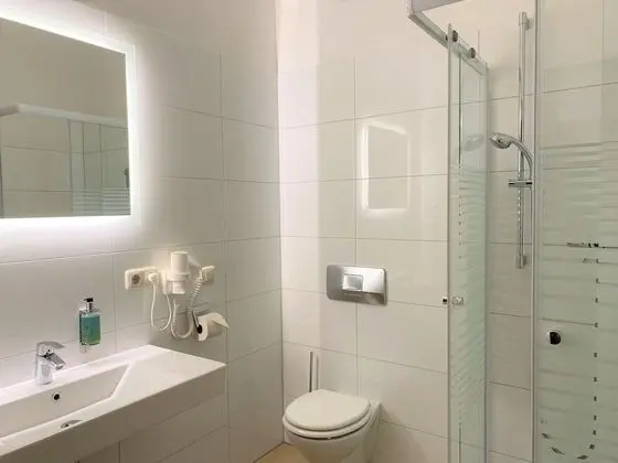 Standard Üç Kişilik Oda