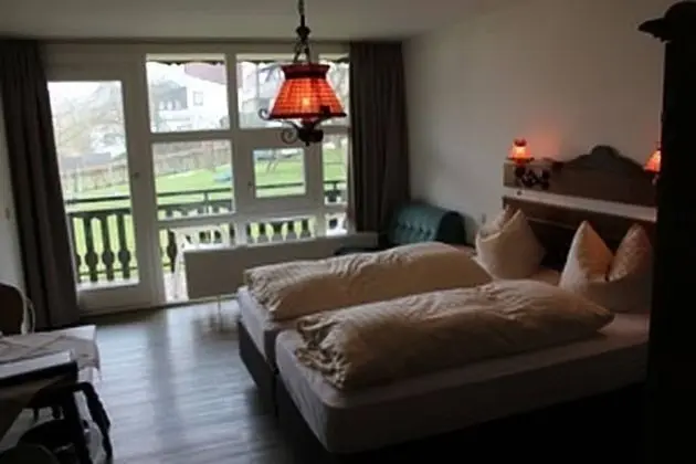 Comfort Büyük Yataklı Tek Kişilik Oda