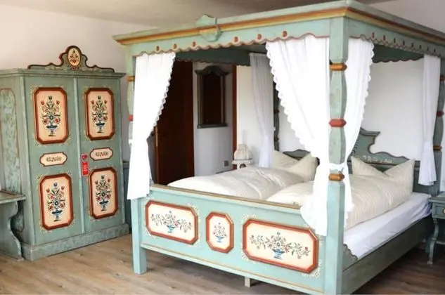 Honeymoon Büyük Yataklı Tek Kişilik Oda