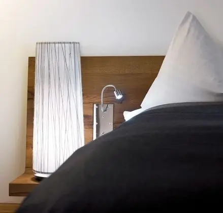 Deluxe Tek Büyük Yataklı Oda (Pass Thurn)