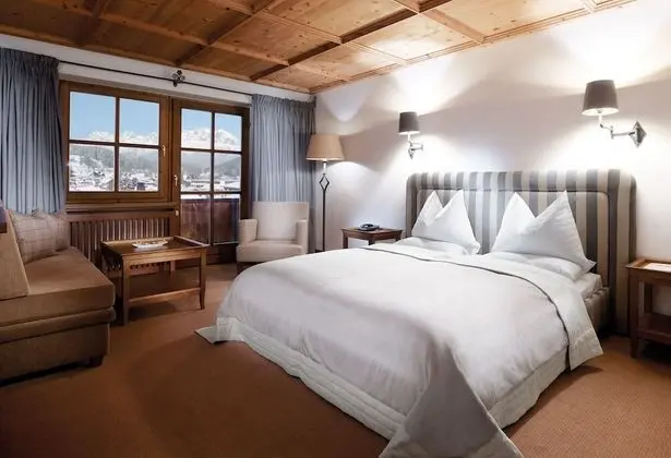 Standard Tek Büyük Yataklı Oda (Walde)