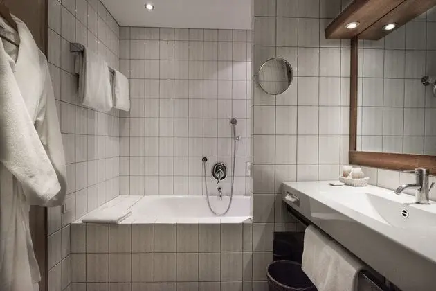 Standard Tek Büyük Yataklı Oda (Walde)